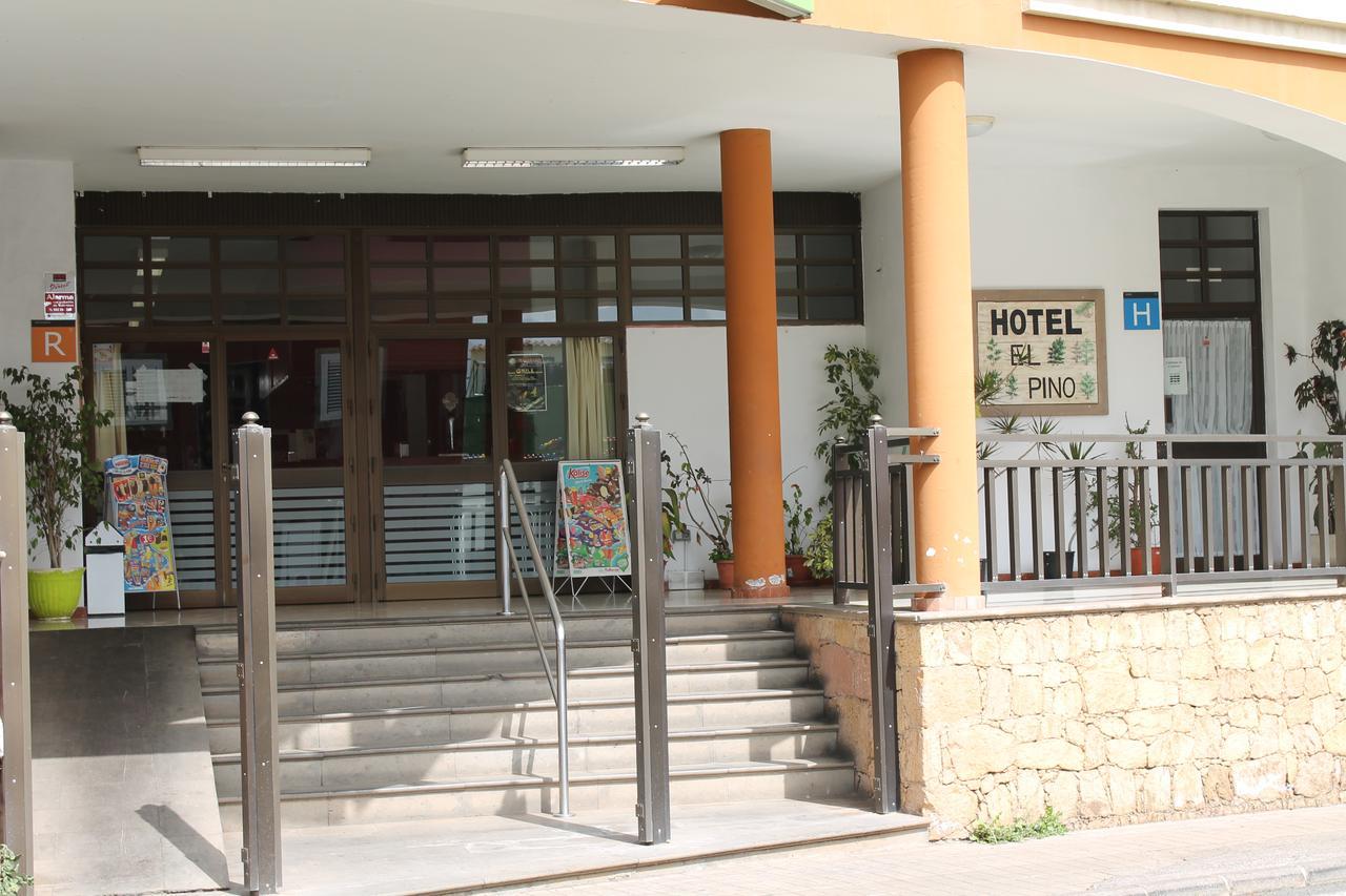 Hotel El Pino เตอรอร์ ภายนอก รูปภาพ